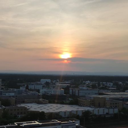 Apartmán Skyline-Aussicht Und Fantastische Sonnenuntergaenge Langen  Exteriér fotografie